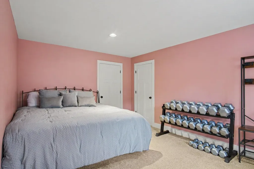 6892 Petersen Valley Drive NE Plainfield Charter Township MI 49341