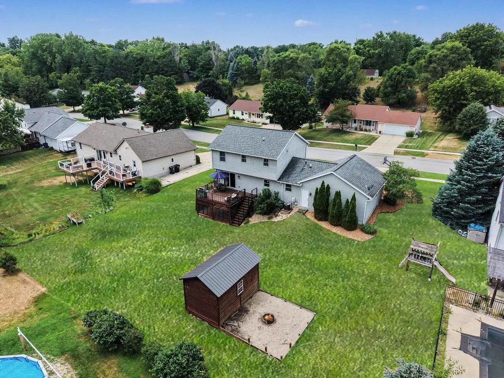 6892 Petersen Valley Drive NE Plainfield Charter Township MI 49341