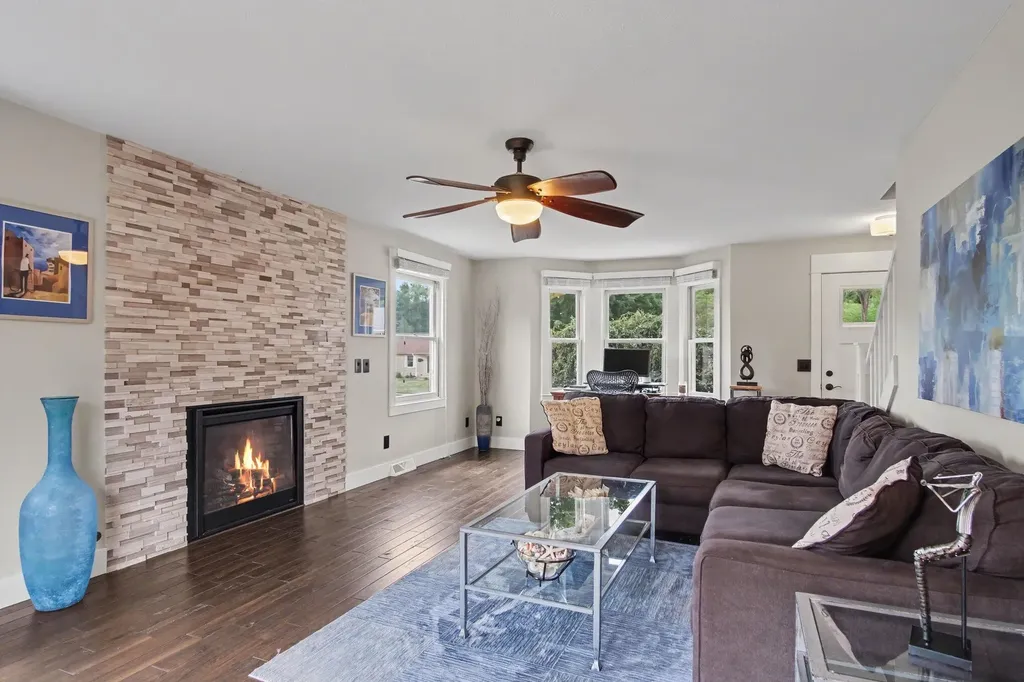 6892 Petersen Valley Drive NE Plainfield Charter Township MI 49341