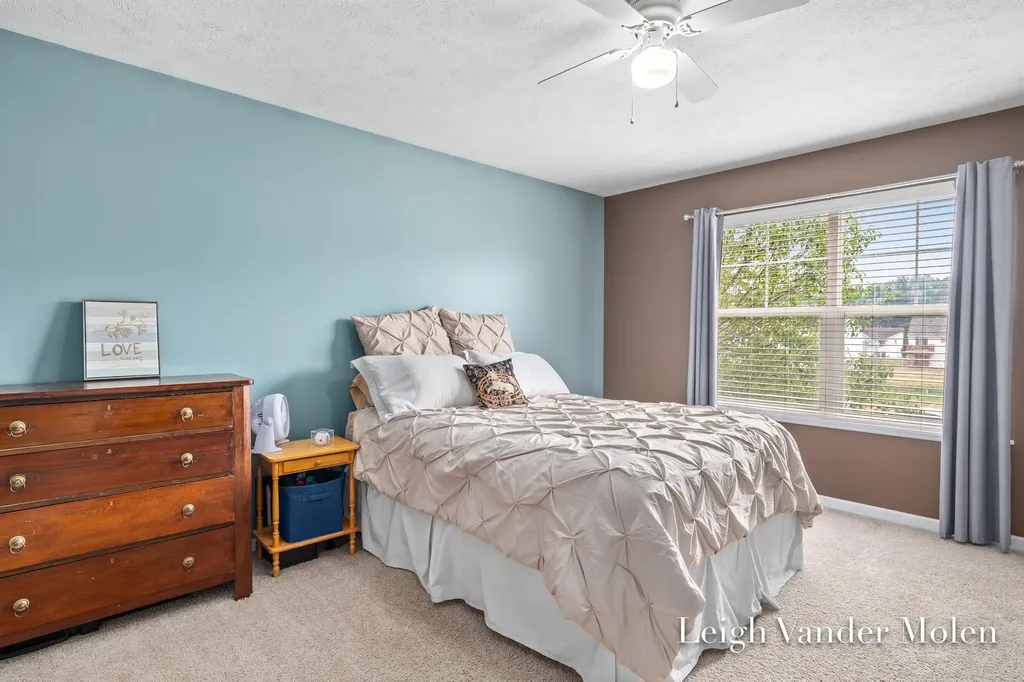 1811 Creed Court SW Wyoming City MI 49519