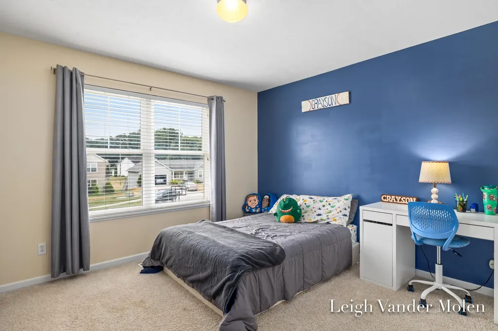 1811 Creed Court SW Wyoming City MI 49519