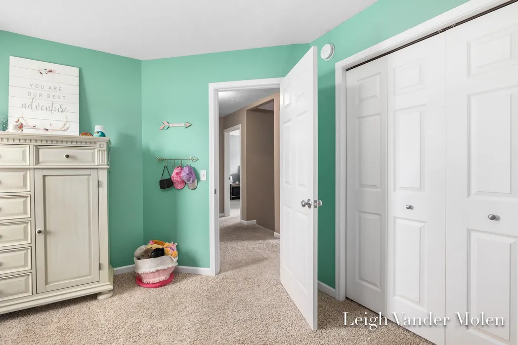 1811 Creed Court SW Wyoming City MI 49519