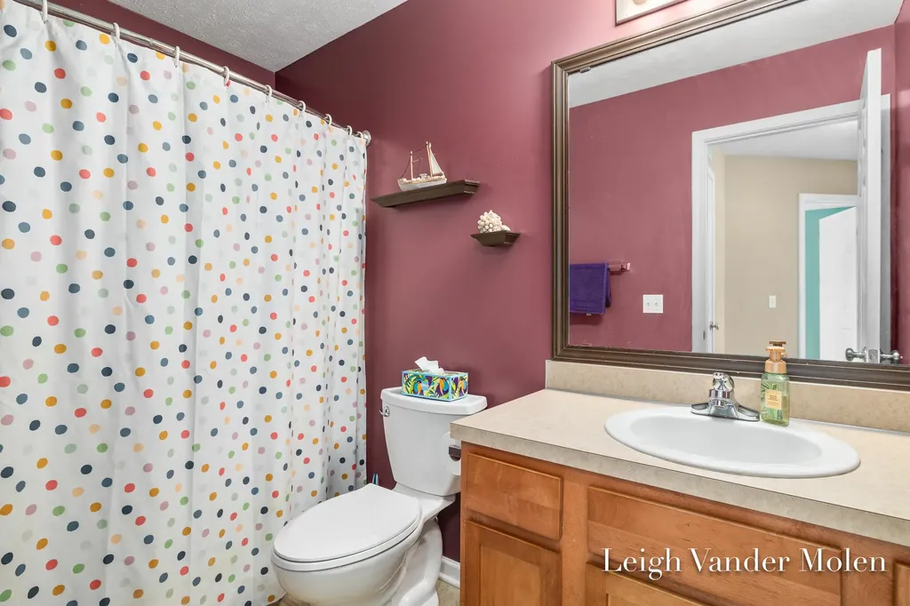1811 Creed Court SW Wyoming City MI 49519