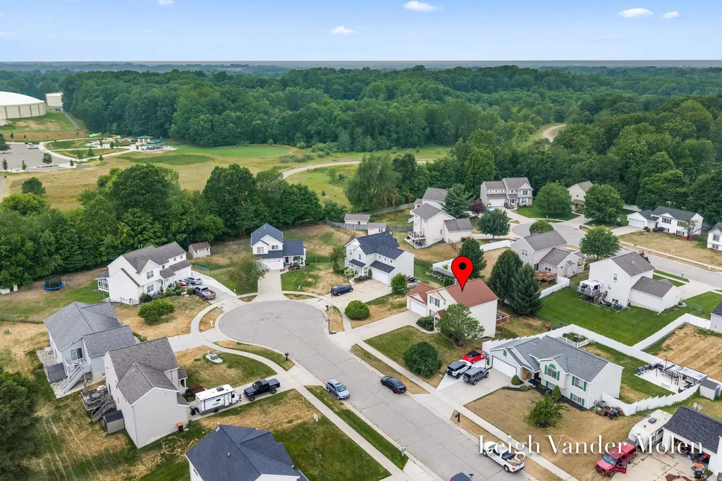 1811 Creed Court SW Wyoming City MI 49519