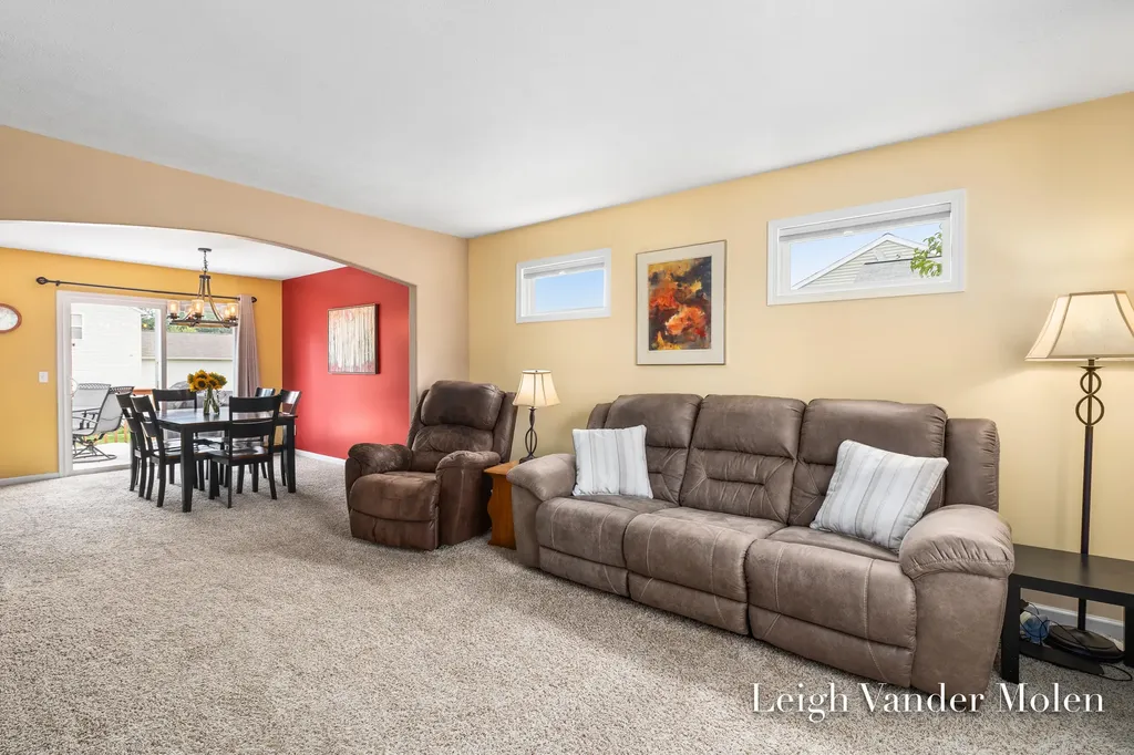 1811 Creed Court SW Wyoming City MI 49519