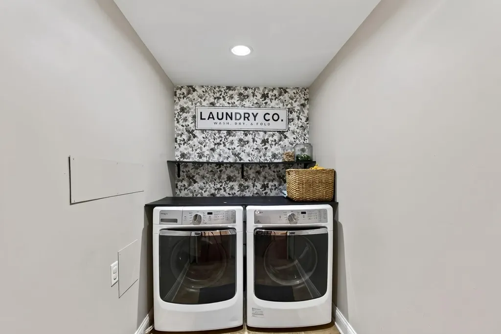 1329 Dewberry Court NE Grand Rapids City MI 49505