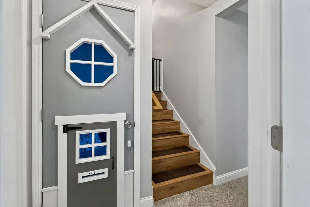 1329 Dewberry Court NE Grand Rapids City MI 49505