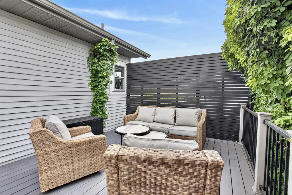 1329 Dewberry Court NE Grand Rapids City MI 49505