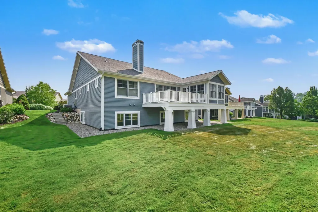 5526 Alhambra Drive SE Cascade Charter Township MI 49546