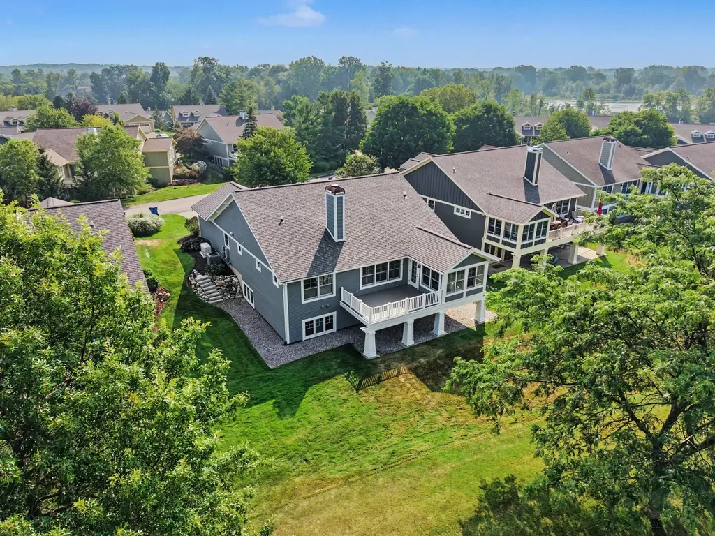 5526 Alhambra Drive SE Cascade Charter Township MI 49546
