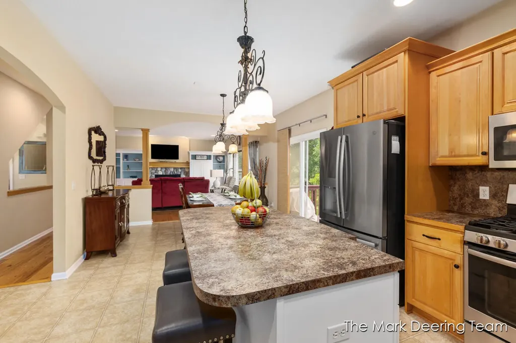 3127 Royal Hannah Drive NE Algoma Township MI 49341