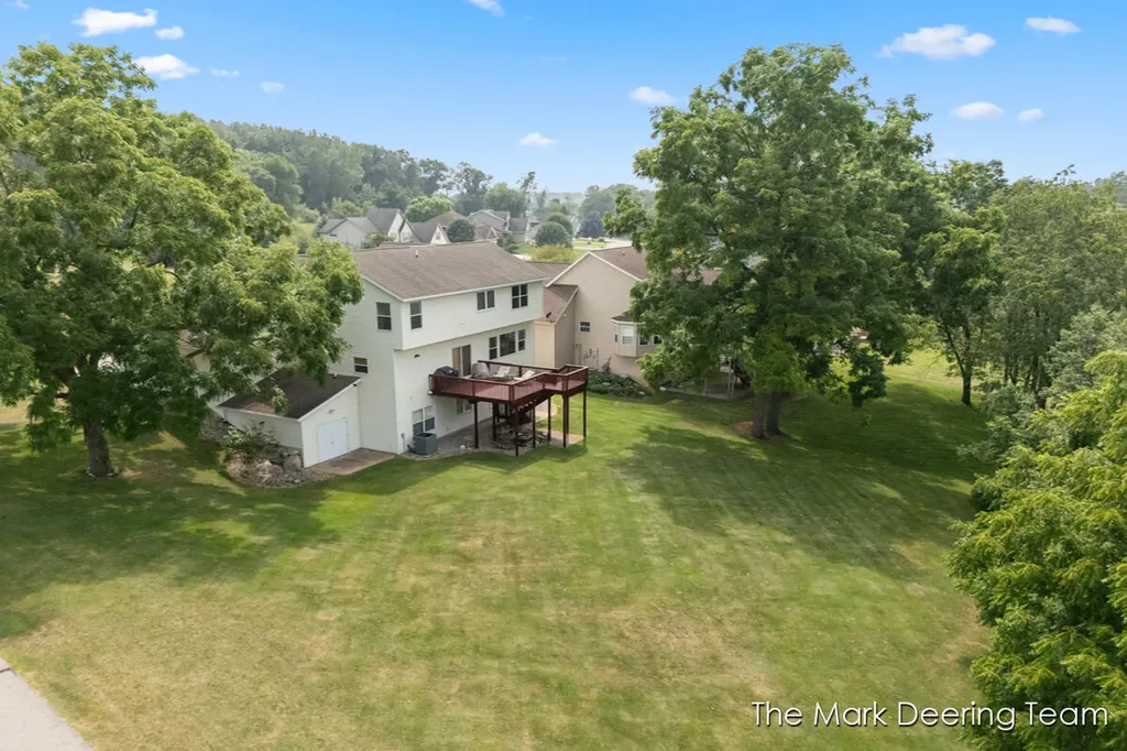 3127 Royal Hannah Drive NE Algoma Township MI 49341
