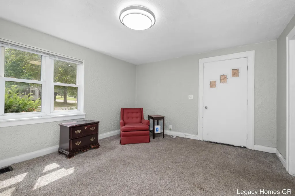 224-226 Maple Street Parchment City MI 49004