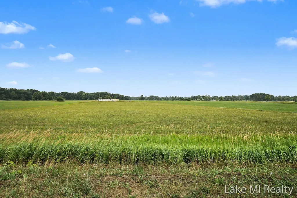 12650 Jefferson Road Deerfield Township MI 49336