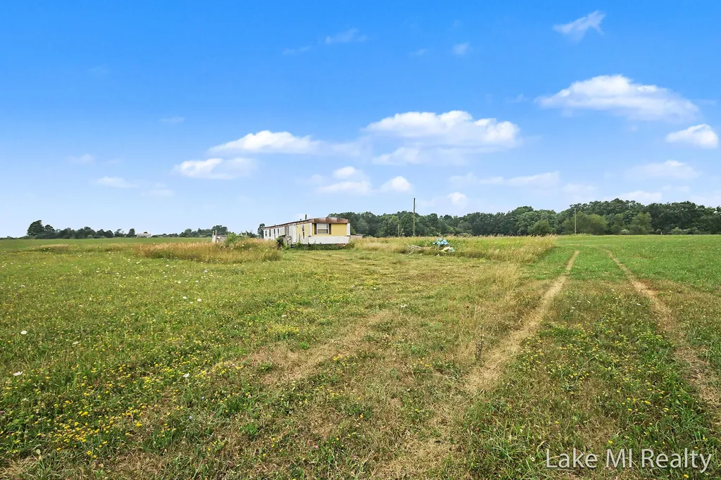 12650 Jefferson Road Deerfield Township MI 49336