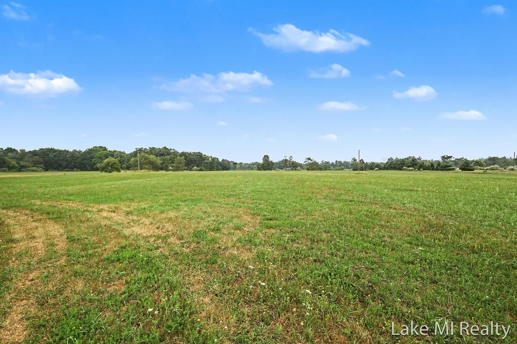 12650 Jefferson Road Deerfield Township MI 49336