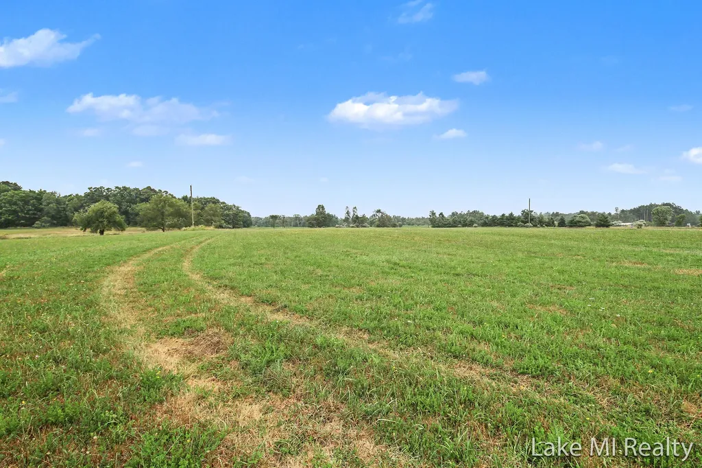 12650 Jefferson Road Deerfield Township MI 49336