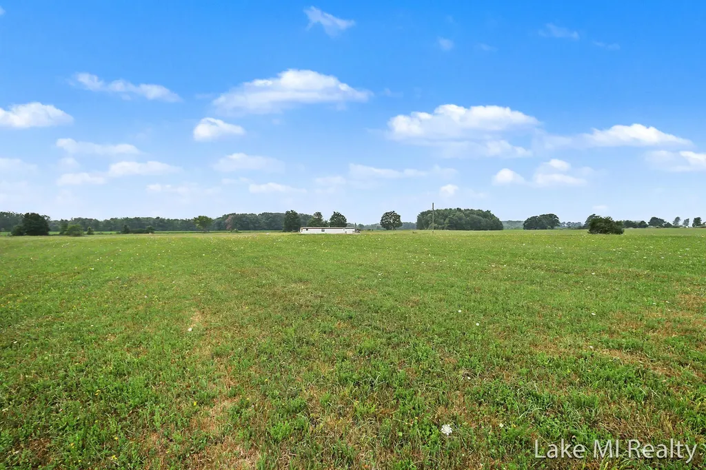 12650 Jefferson Road Deerfield Township MI 49336