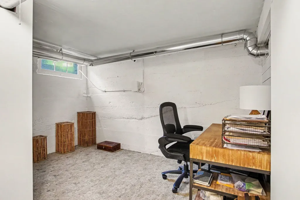 1154 E Chippewa Drive SE Grand Rapids City MI 49506