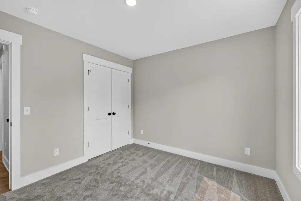 11488 56th Avenue Allendale Charter Township MI 49401
