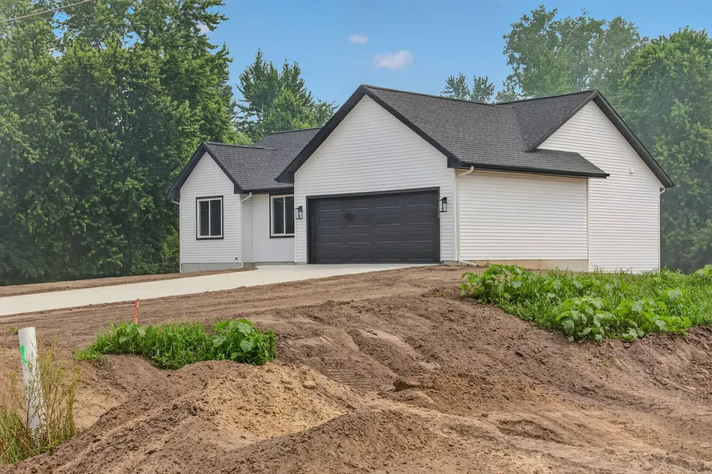 11488 56th Avenue Allendale Charter Township MI 49401