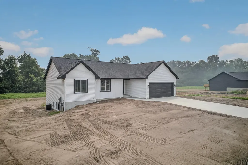 11488 56th Avenue Allendale Charter Township MI 49401