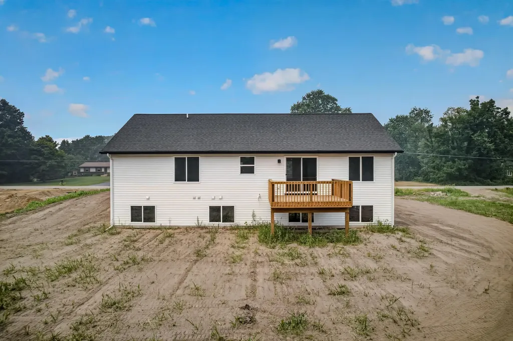 11488 56th Avenue Allendale Charter Township MI 49401