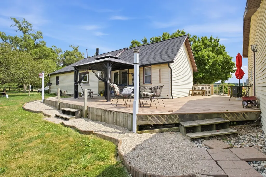 6113 E Musgrove Highway Danby Township MI 48890
