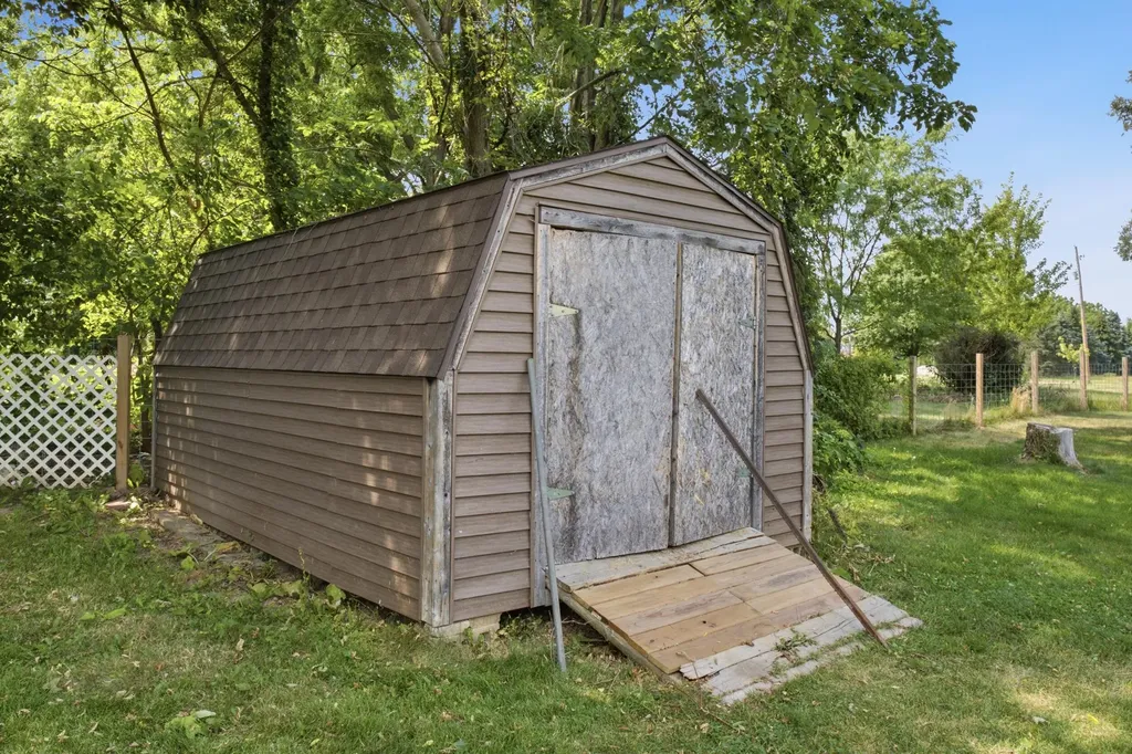 6113 E Musgrove Highway Danby Township MI 48890