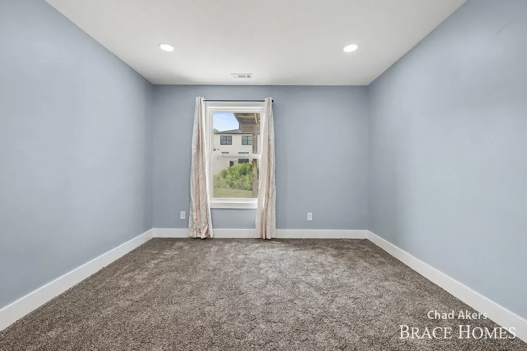 4634 Gordonshire NW Walker City MI 49534