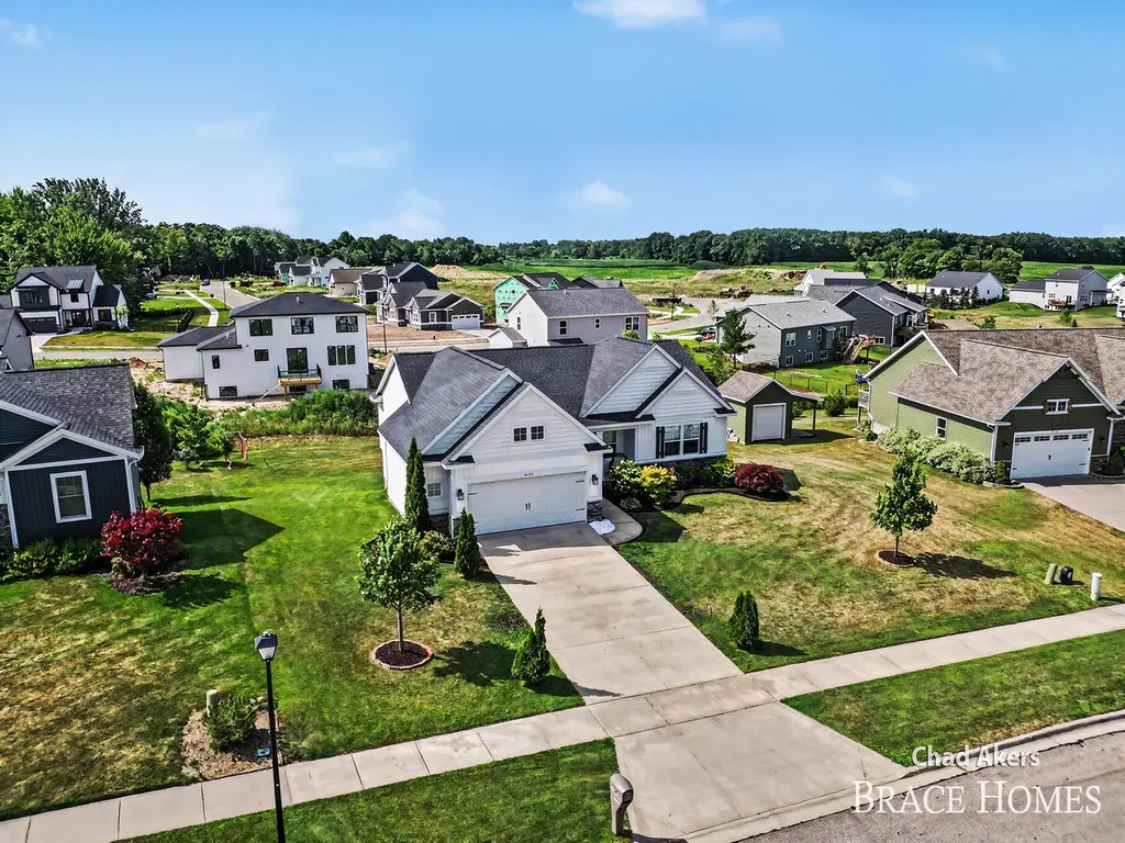 4634 Gordonshire NW Walker City MI 49534