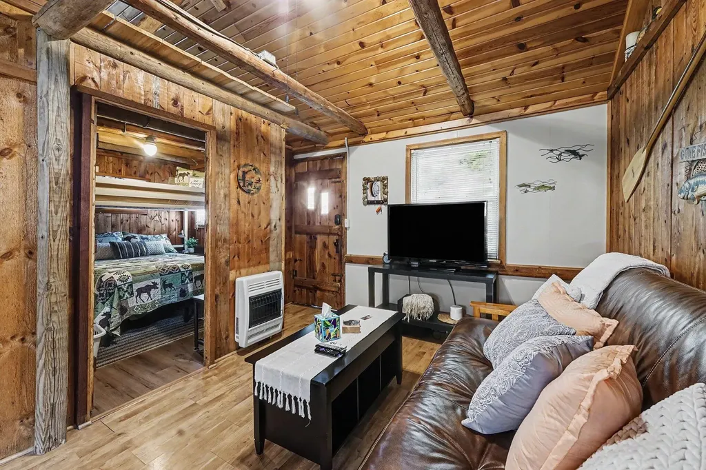 2644 Lansing Street Crystal Township MI 48818