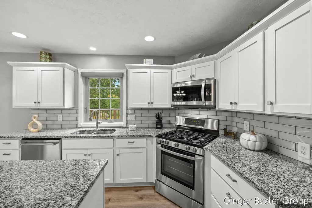 9095 Costner Drive SE Caledonia Village MI 49316