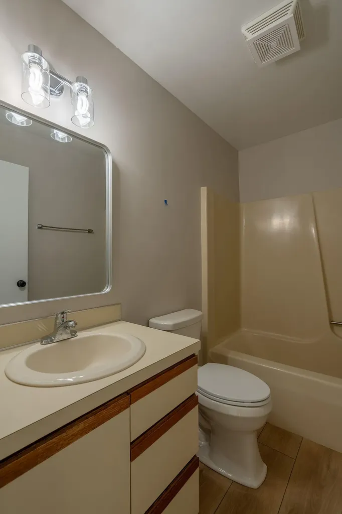 7028 Springtree Lane SW Byron Township MI 49548