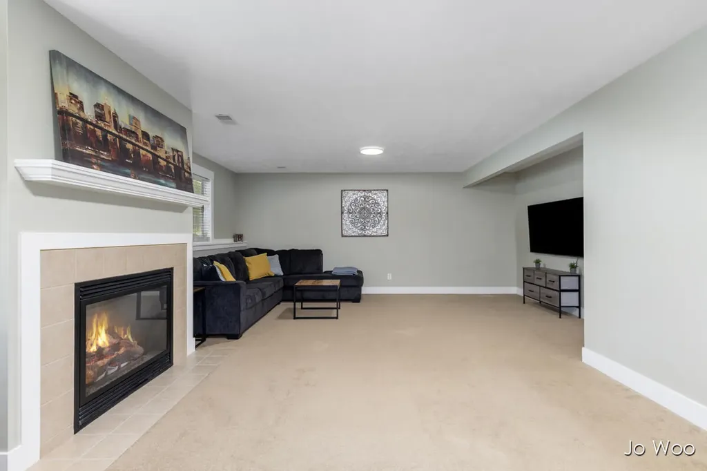 3529 Buttrick Avenue SE Cascade Charter Township MI 49301