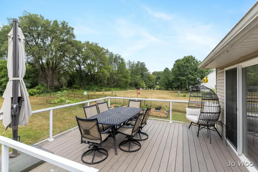 3529 Buttrick Avenue SE Cascade Charter Township MI 49301
