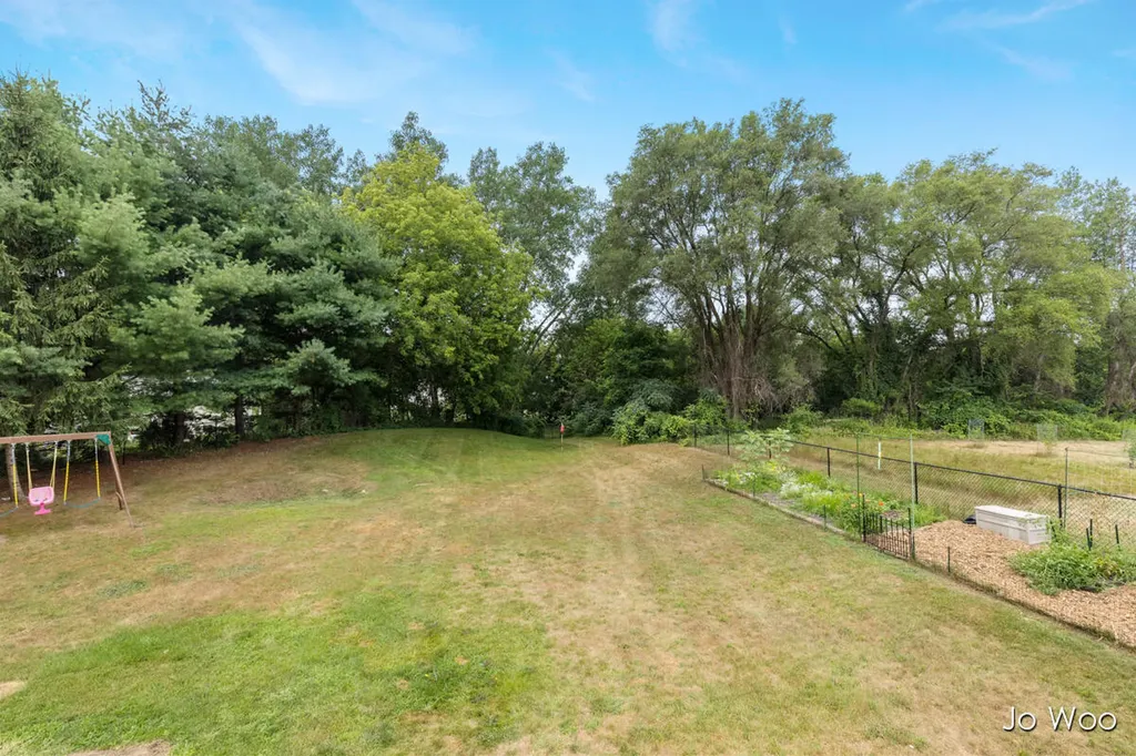 3529 Buttrick Avenue SE Cascade Charter Township MI 49301