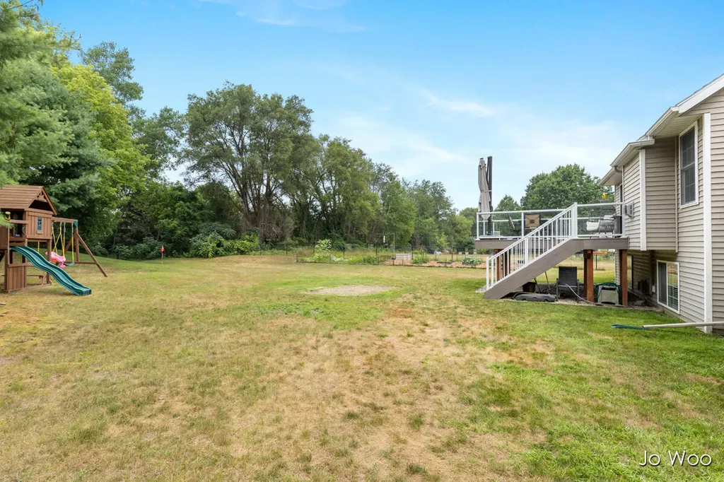 3529 Buttrick Avenue SE Cascade Charter Township MI 49301