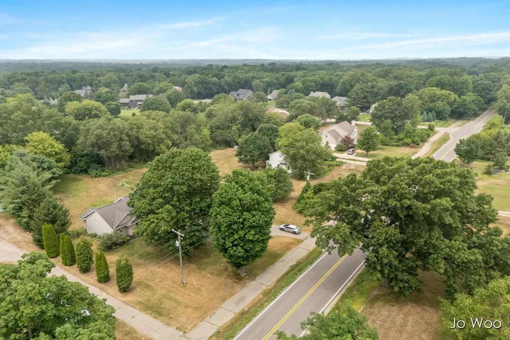 3529 Buttrick Avenue SE Cascade Charter Township MI 49301