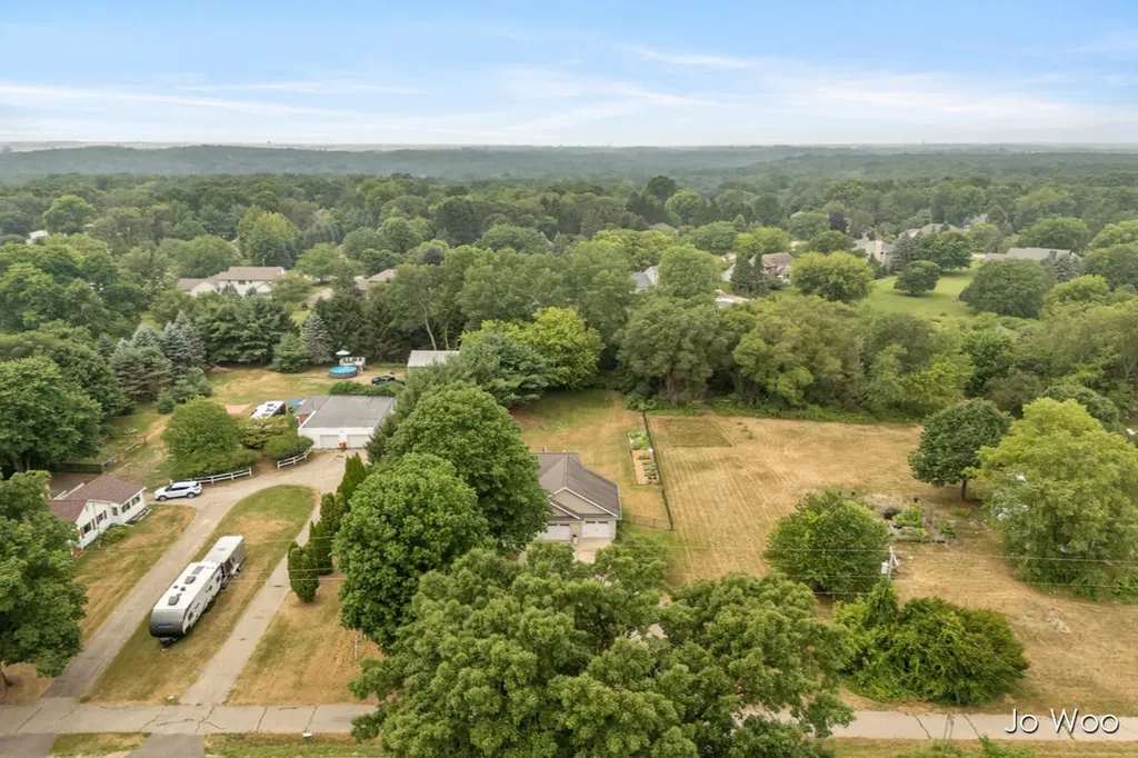 3529 Buttrick Avenue SE Cascade Charter Township MI 49301