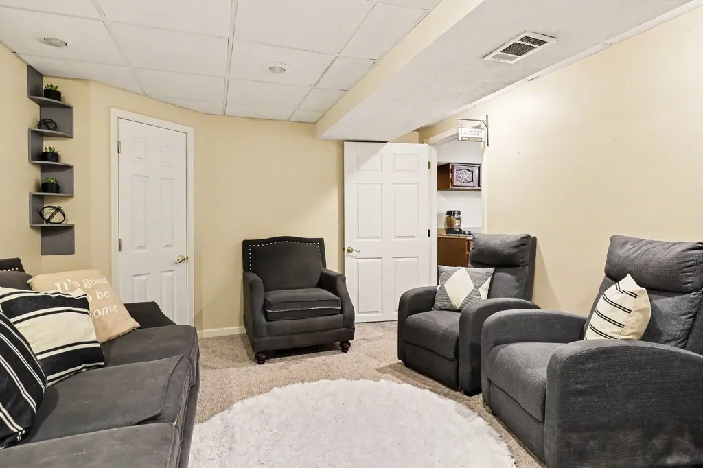 507 Floral Drive Belding City MI 48809