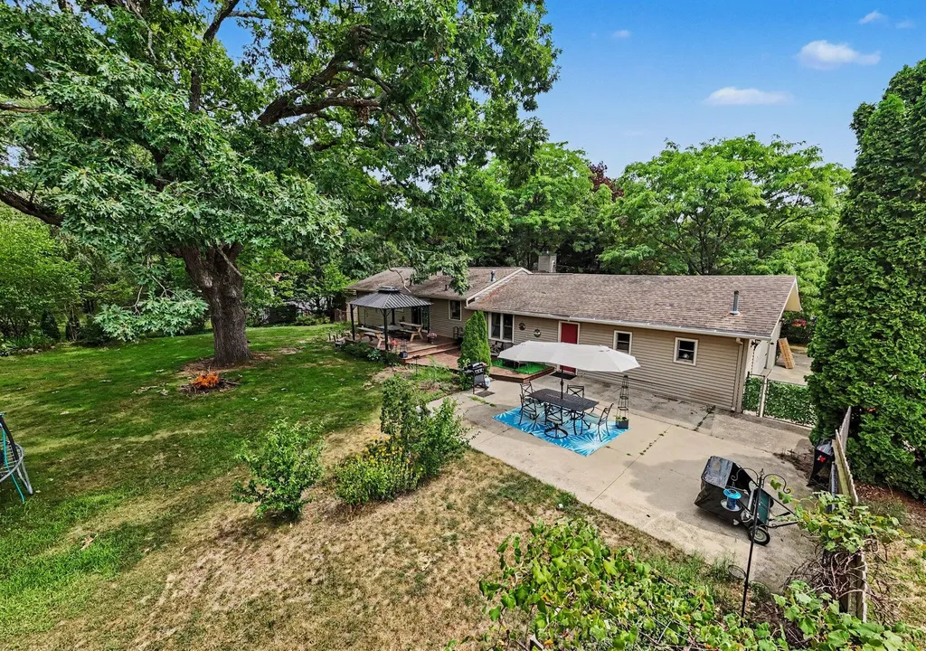 507 Floral Drive Belding City MI 48809