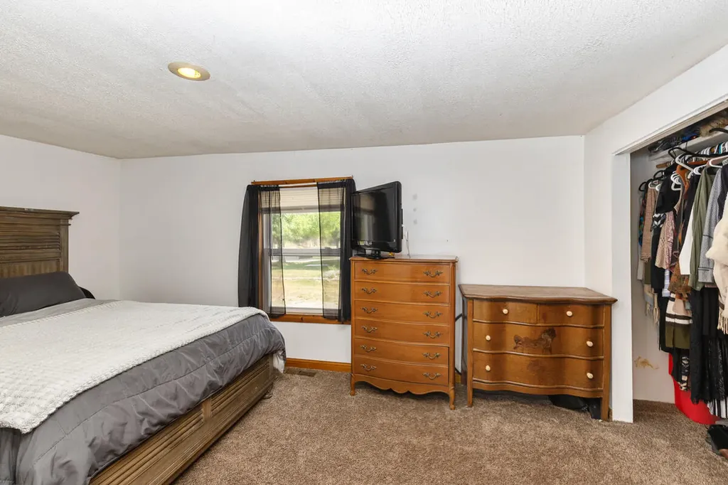 216 Mill Street Ionia City MI 48846