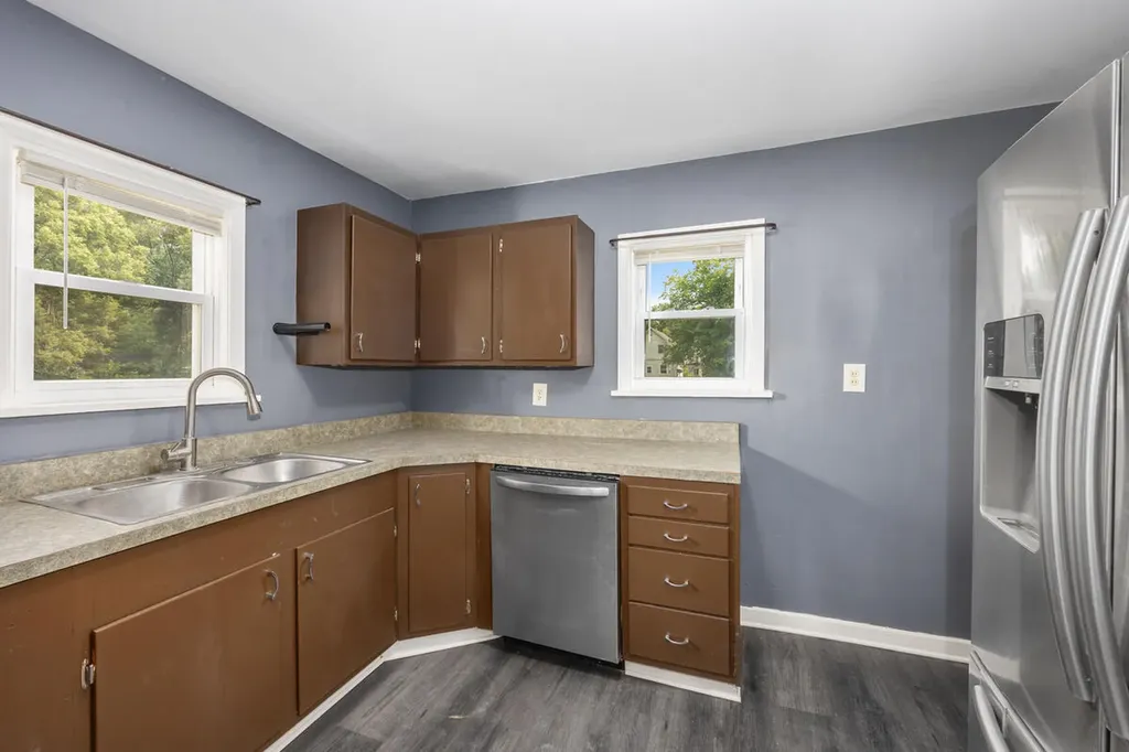 448 E Stockbridge Avenue Kalamazoo City MI 49001
