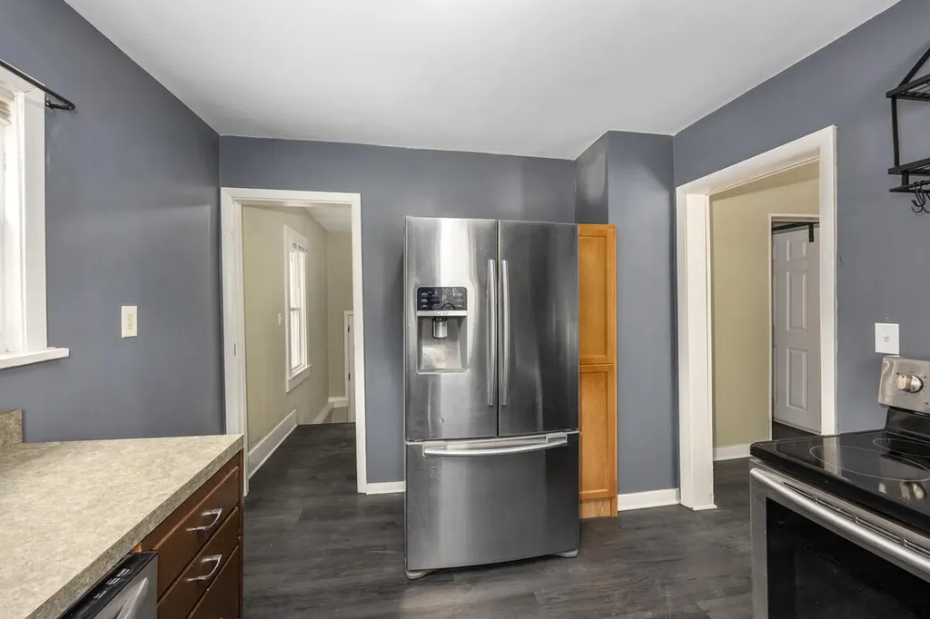 448 E Stockbridge Avenue Kalamazoo City MI 49001
