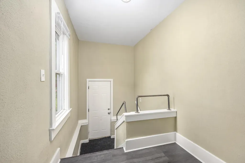 448 E Stockbridge Avenue Kalamazoo City MI 49001