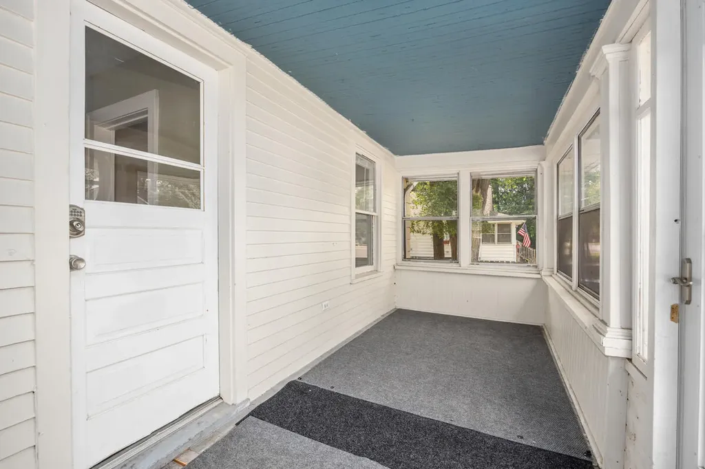 448 E Stockbridge Avenue Kalamazoo City MI 49001
