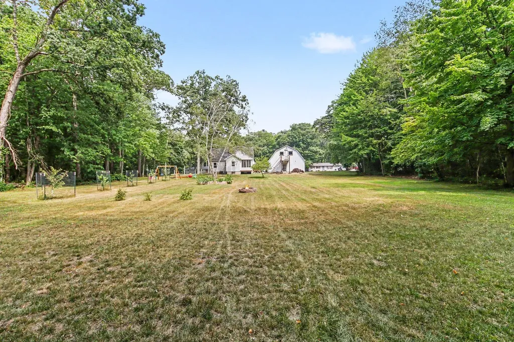 17811 148th Avenue Spring Lake Township MI 49456