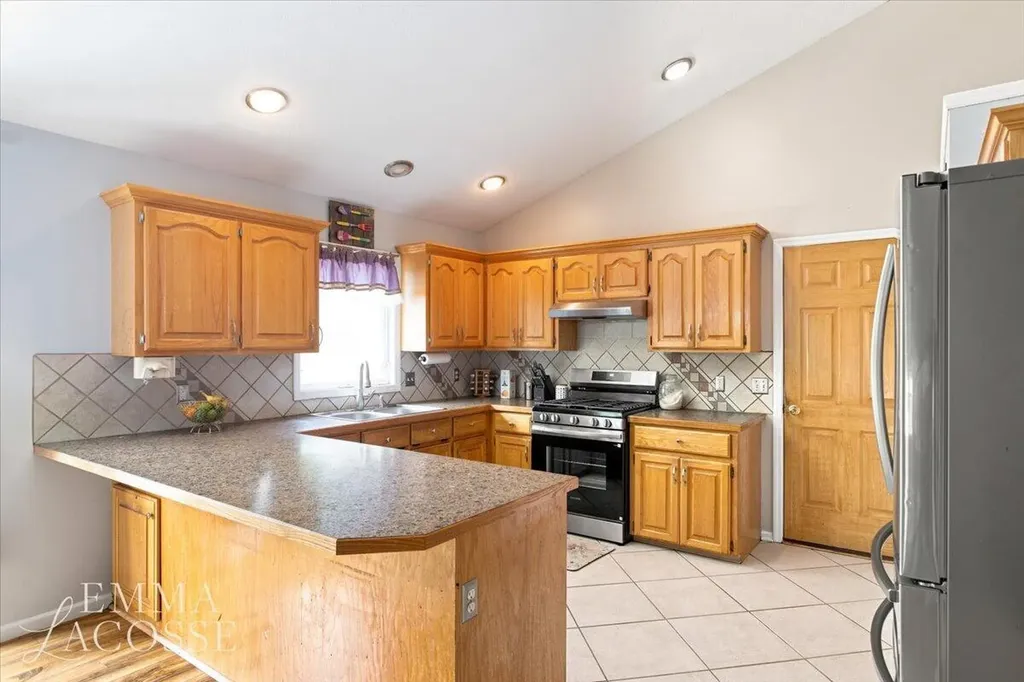 3560 Rush Creek Drive Georgetown Charter Township MI 49426