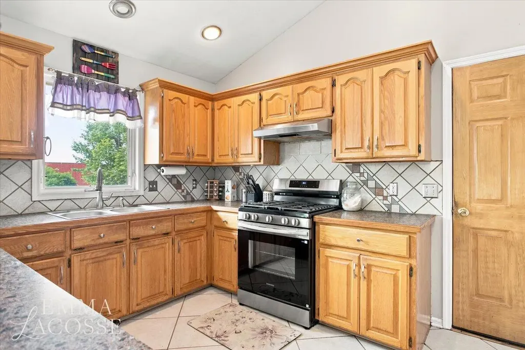3560 Rush Creek Drive Georgetown Charter Township MI 49426